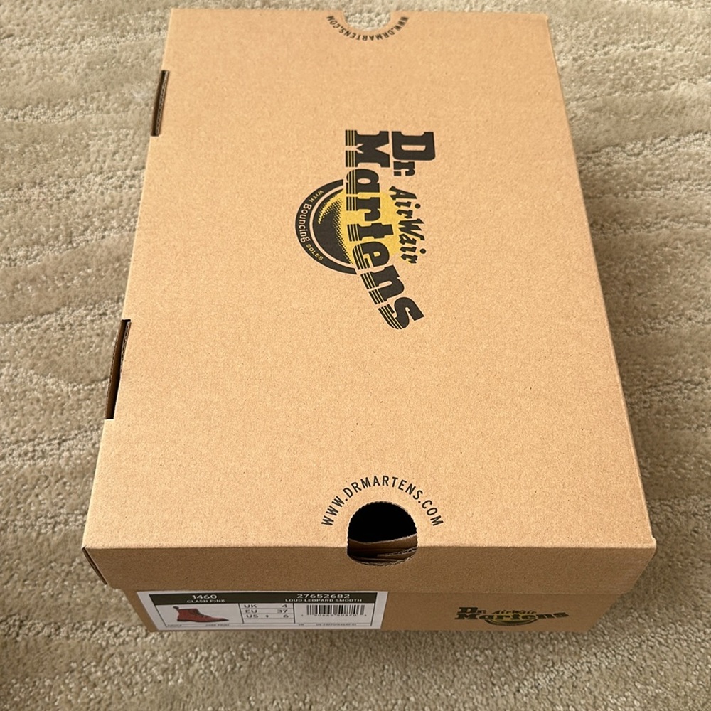 Dr. Martens 1460 Water Repellent Pink Leopard Patent Leather Combat Boots 6 NIB - Picture 14 of 14
